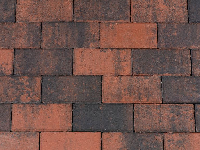 Betonstraatsteen Rood/zwart Komo